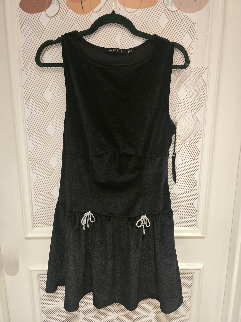 Mary & Mo Black Sleeveless Drawstring Drop-Waist Dress